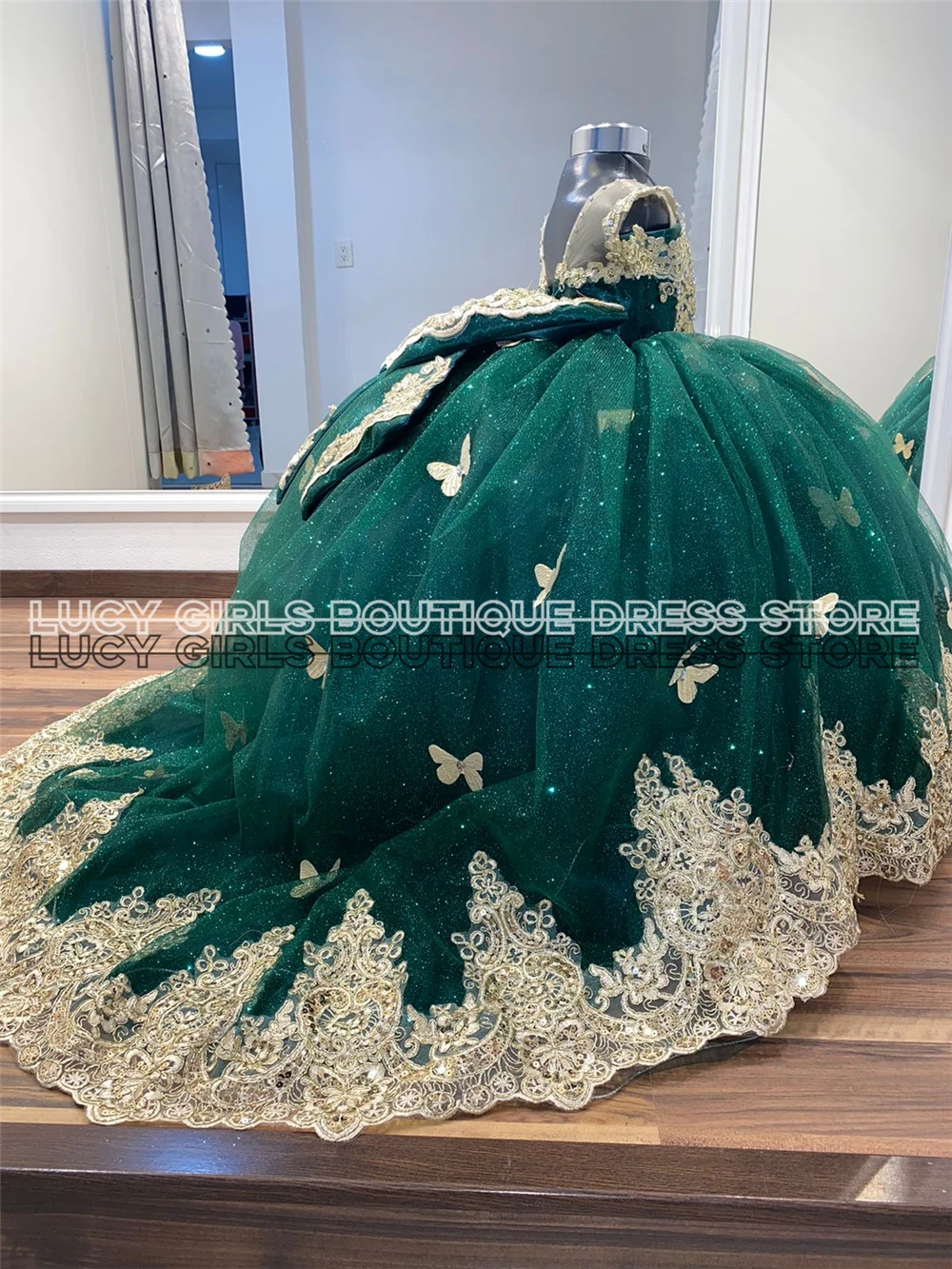 Robe de demoiselle d'honneur e - Embroidery Yellow Dress avis et prix