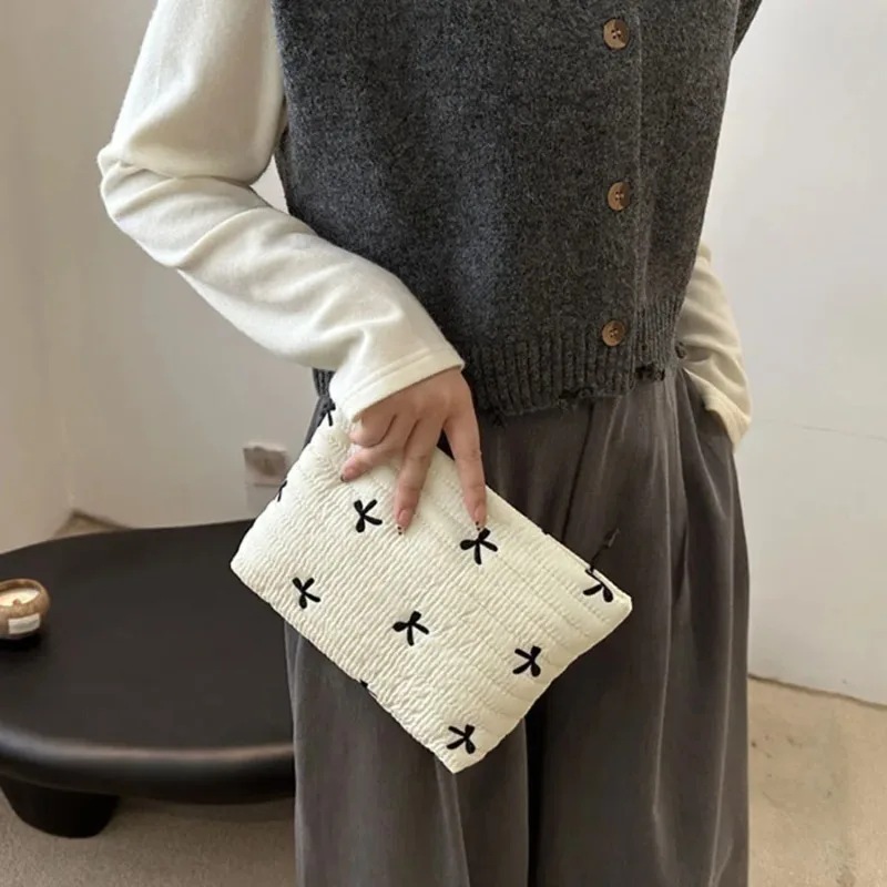 Trousse de maquillage mignonne - Embroidery Bag avis et prix