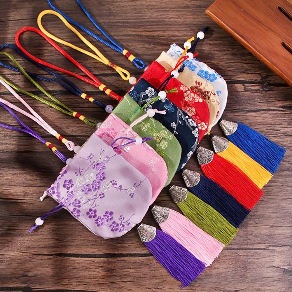 Pochette à bijoux brodée de st - Embroidery Bag avis et prix